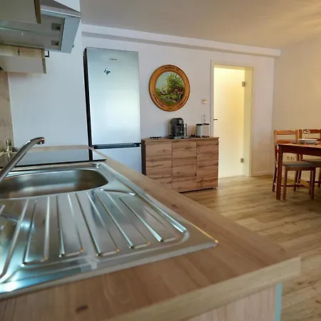 Alte Malerei Apartment *